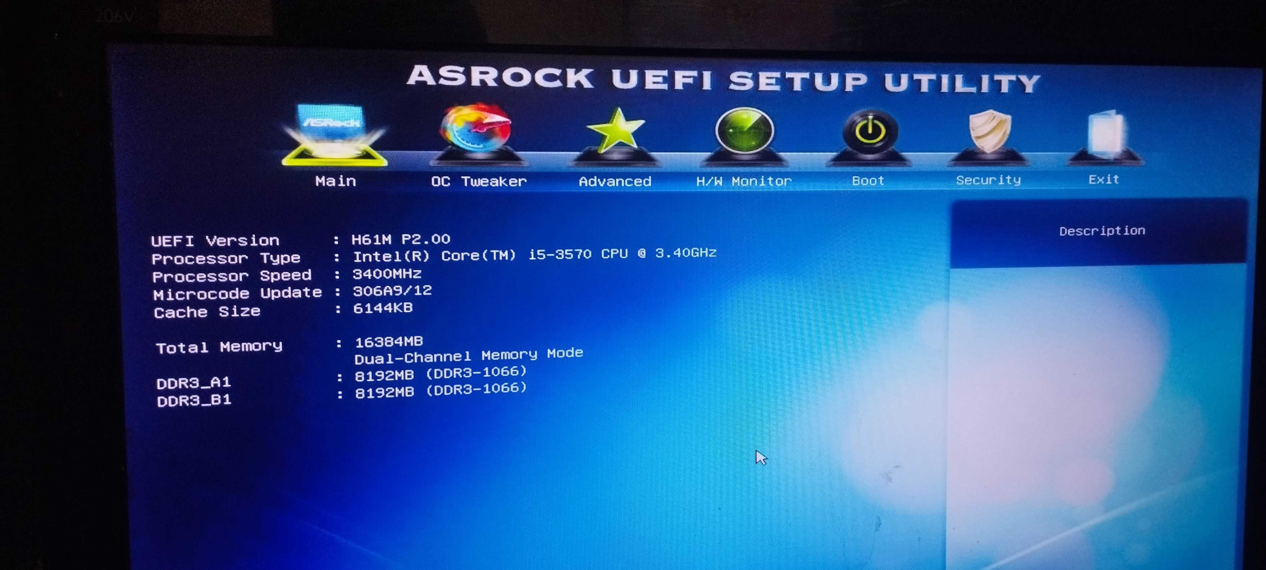 Компютър Asrock H61M ,Intel I5 3570 ,16GB , AMD Radeon R7 240 4GB