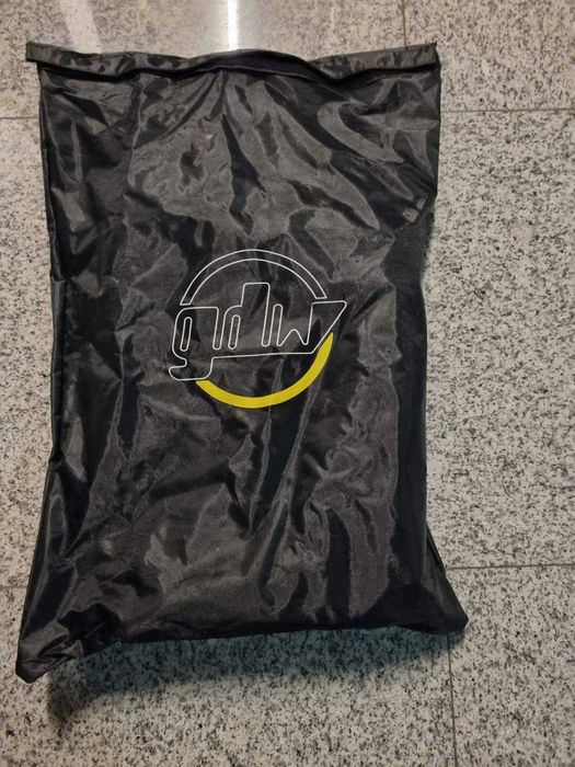 Теглич за Мерцедес оригинален