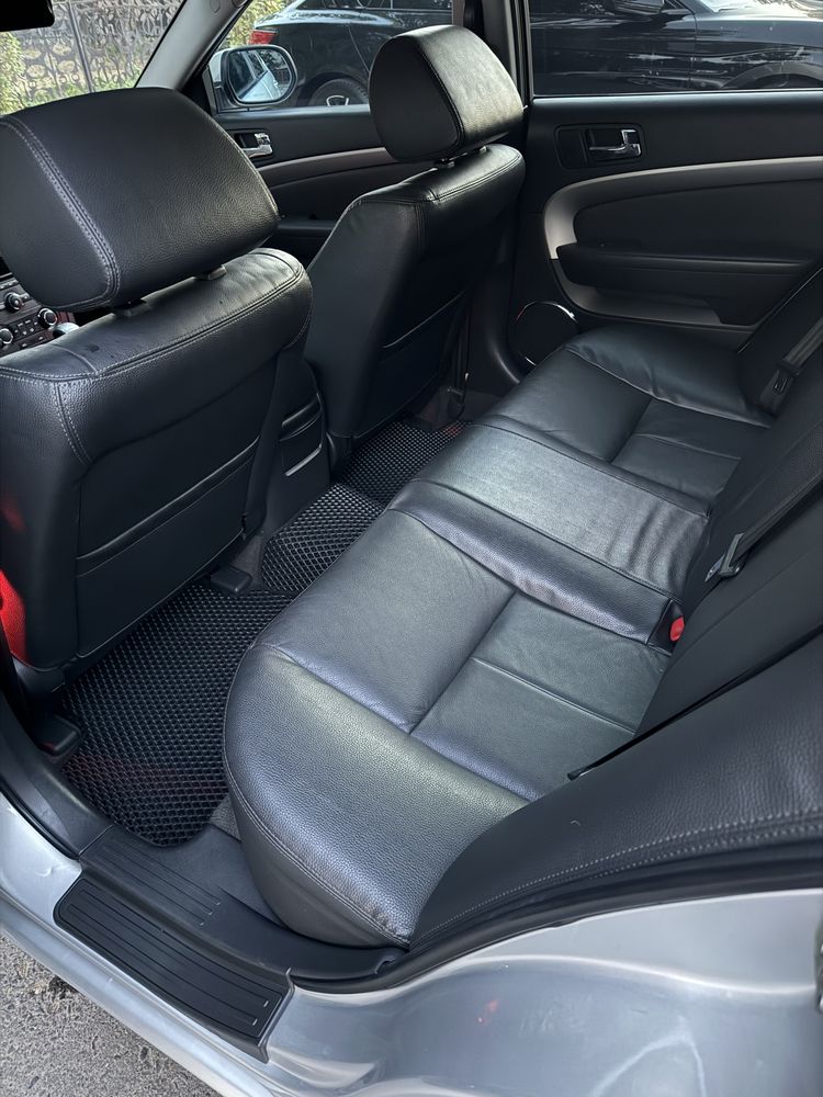 Продается Chevrolet Epica 2011 года 2.5 пробег 110.000км