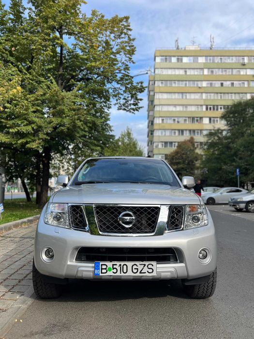 Nissan Pathfinder 2.5dci 190cp