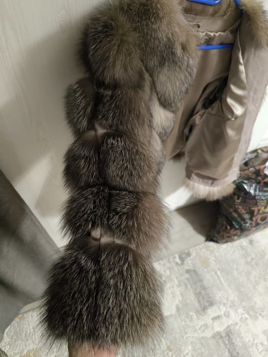 Vand haina blana vulpe