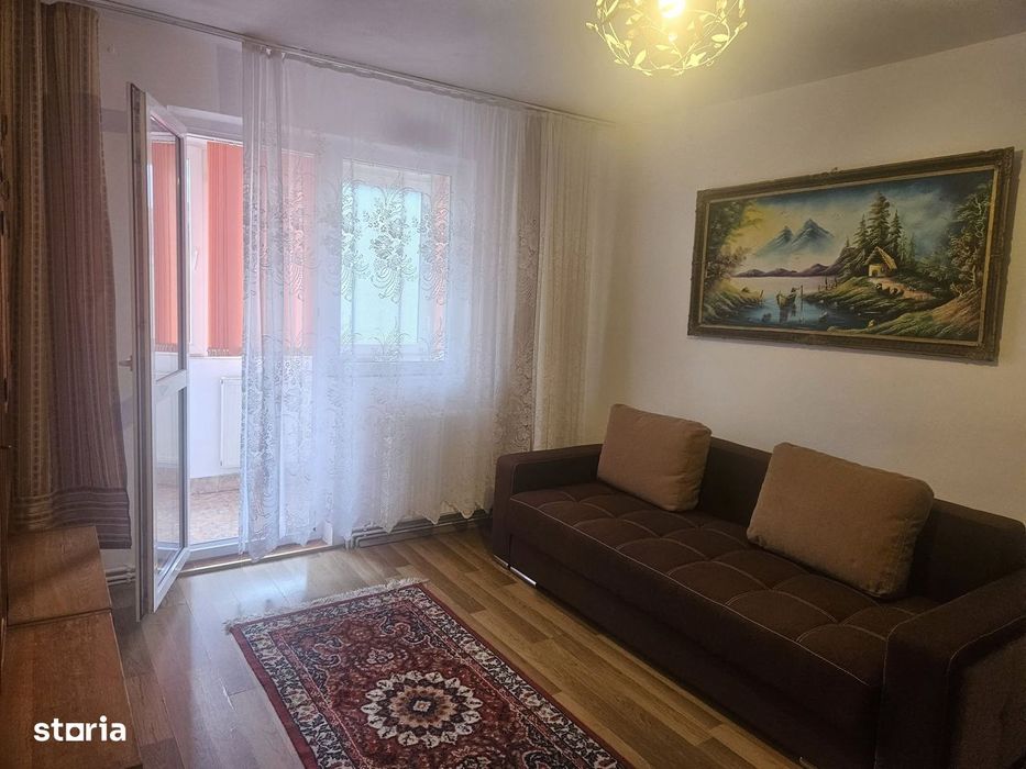 Apartament de 2 camere zona CENTRUL CIVIC,