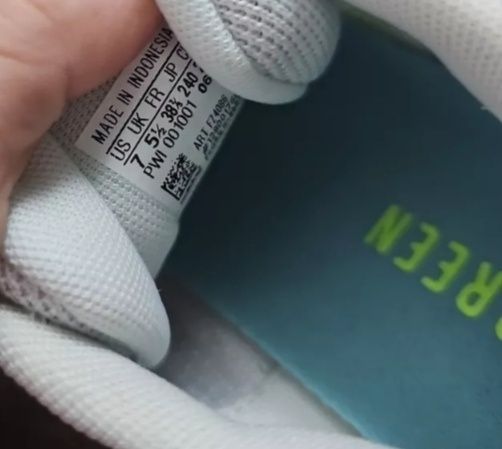 Маратонки Adidas