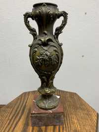 Ретро-Антикварна бронзова ваза