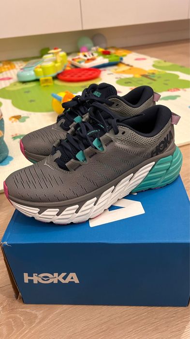 Adidasi Hoka gaviota 38