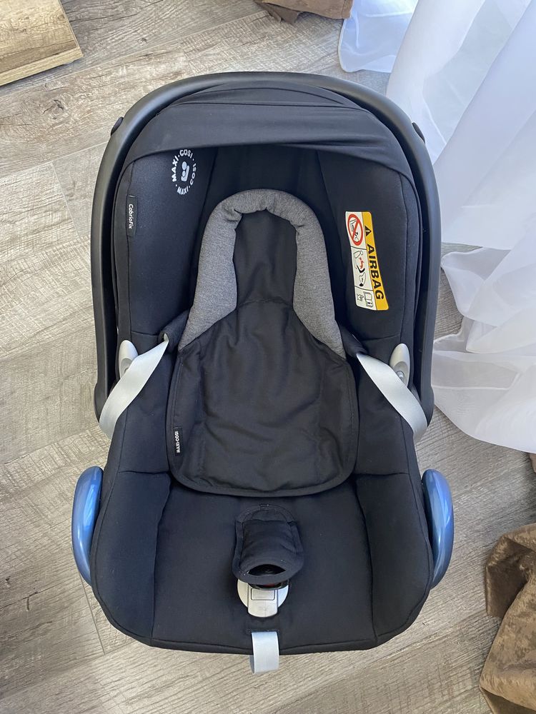 Столче за кола Maxi Cosi CabrioFix 0-13 кг.