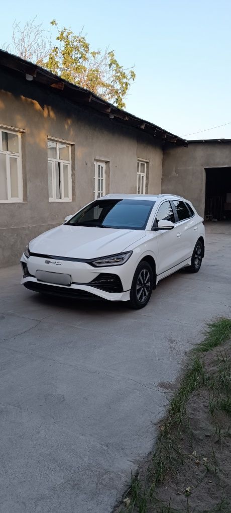 Byd e 2 kraska top tozza 405 km