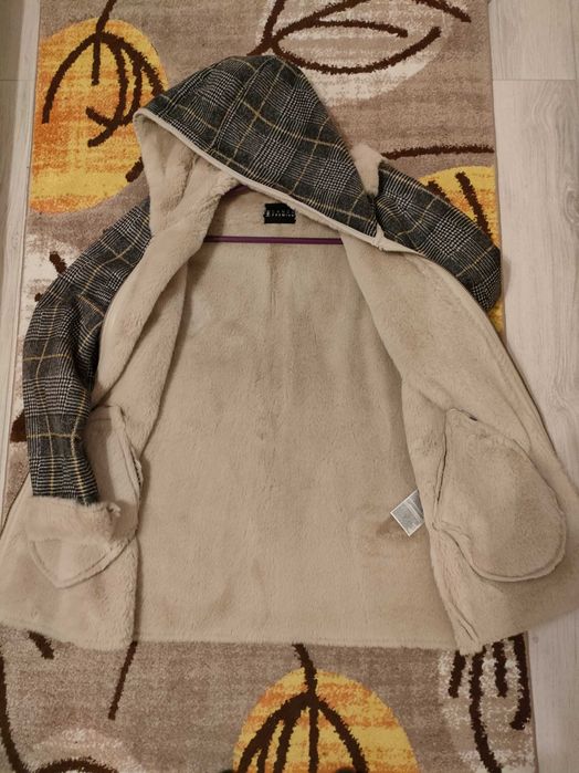 Cojoc imblanit la interior