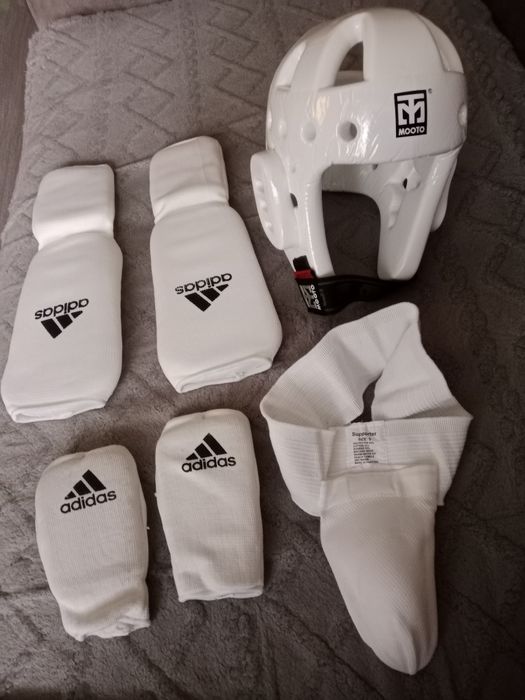 Продам обмундировку для каратэ