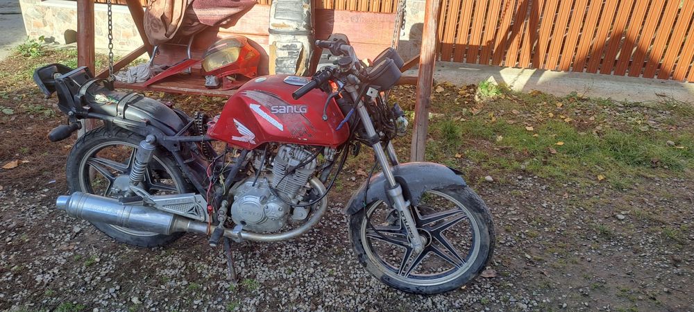 De vnzare motocicletă Honda 125
