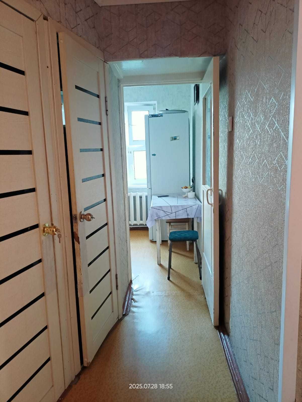 Продается 4 ком. кв. ул. Уалиханова, панель 1974г. 5/5 этаж, 61кв.м.