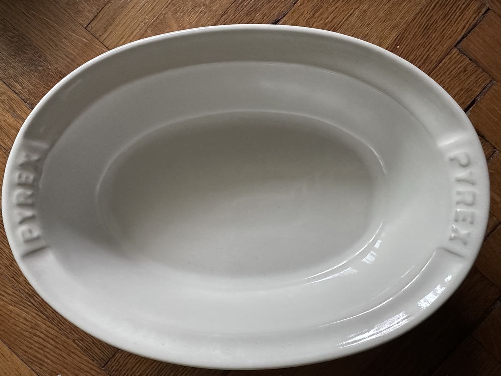 Vând două forme ceramică termo PYREX