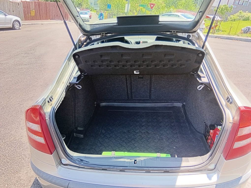 Skoda Octavia 2 Fsi , 1.6 Benzina 2007