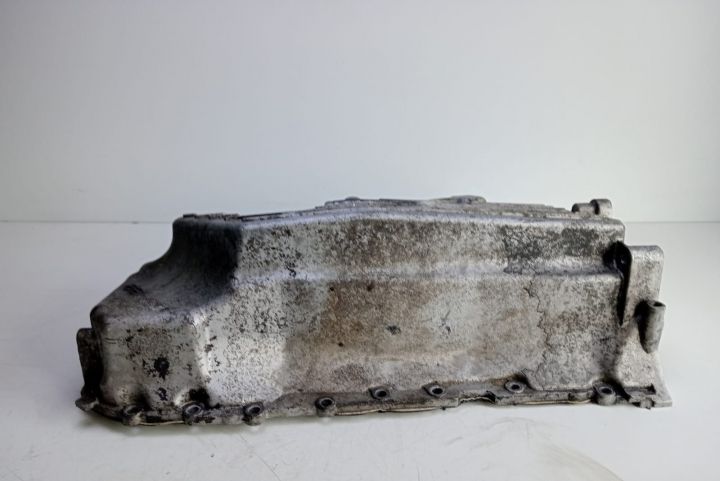 Baie ulei   cu senzor 2.5 tdi 070103603 Volkswagen VW Transporter T5