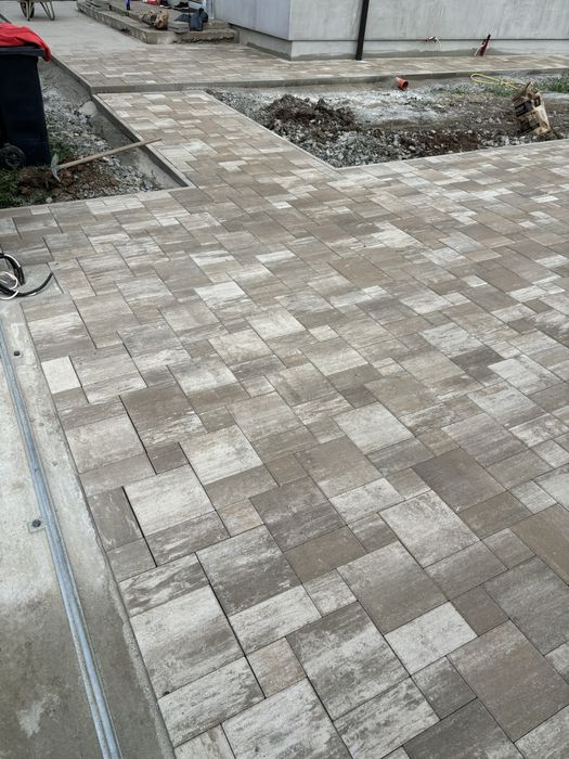 Montaj pavaj borduri dale pavele pavaje terasamente pregatim