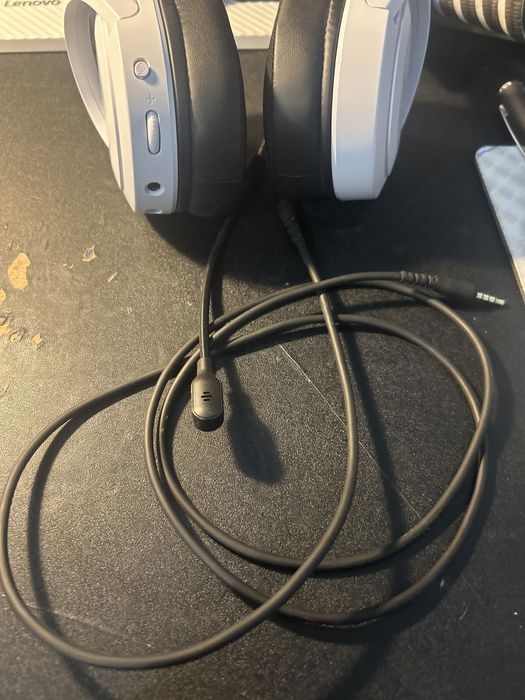 vand casti ps cu microfon si fir