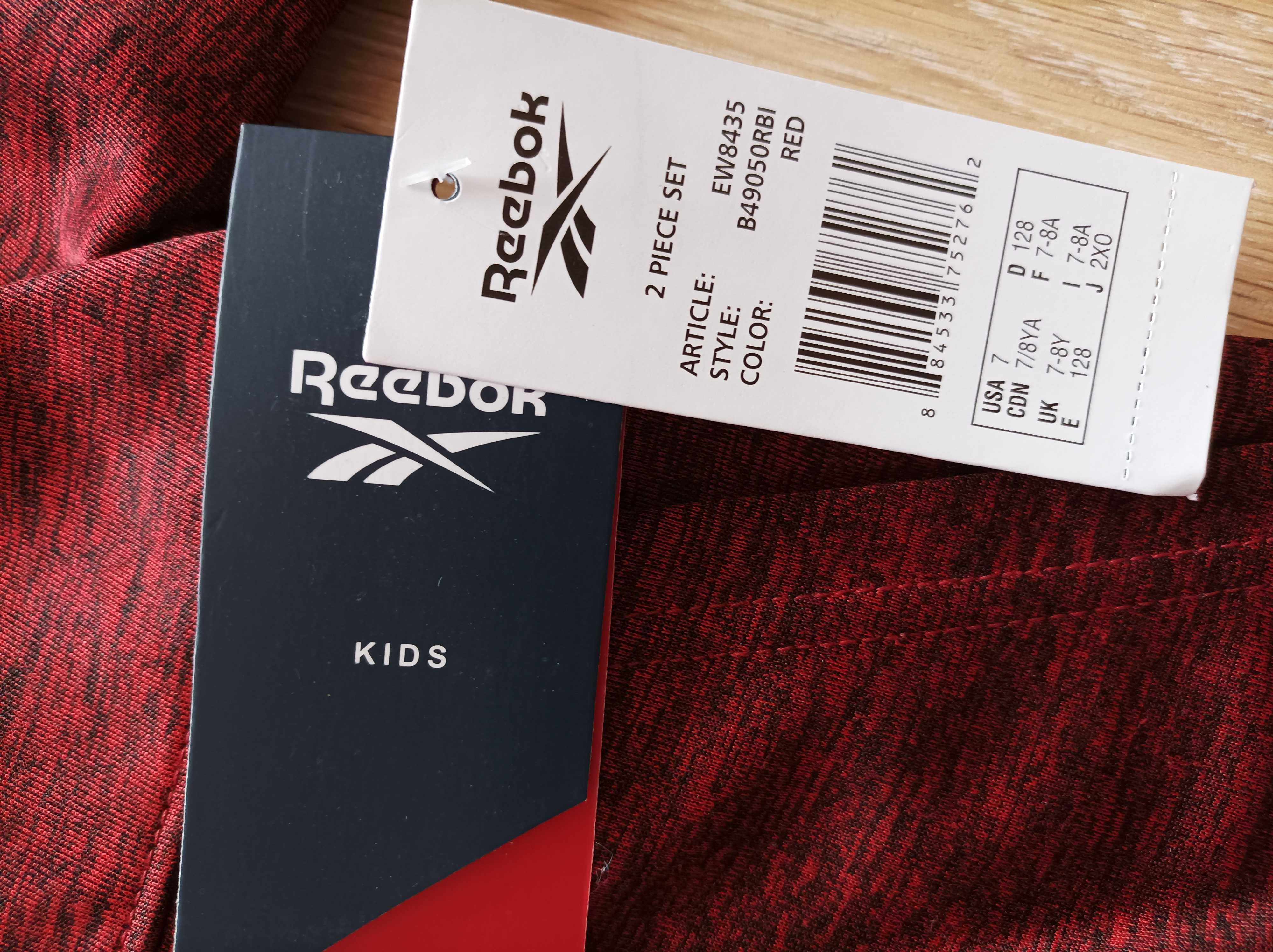 Reebok нов анцуг -128см