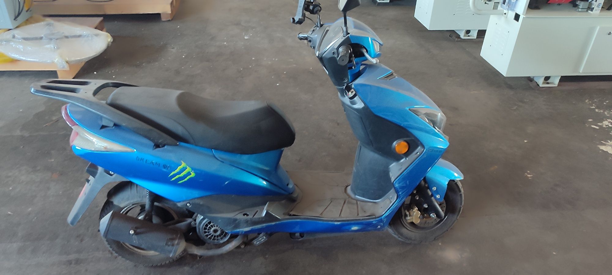 Продам Мопед М13!