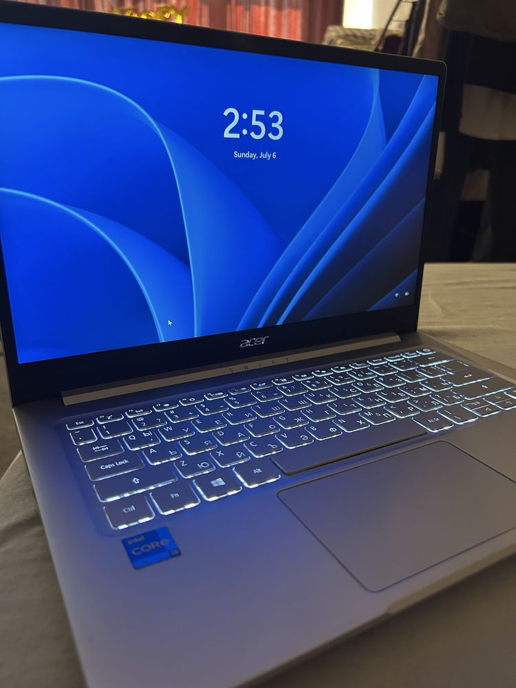 Лаптоп Acer Swift