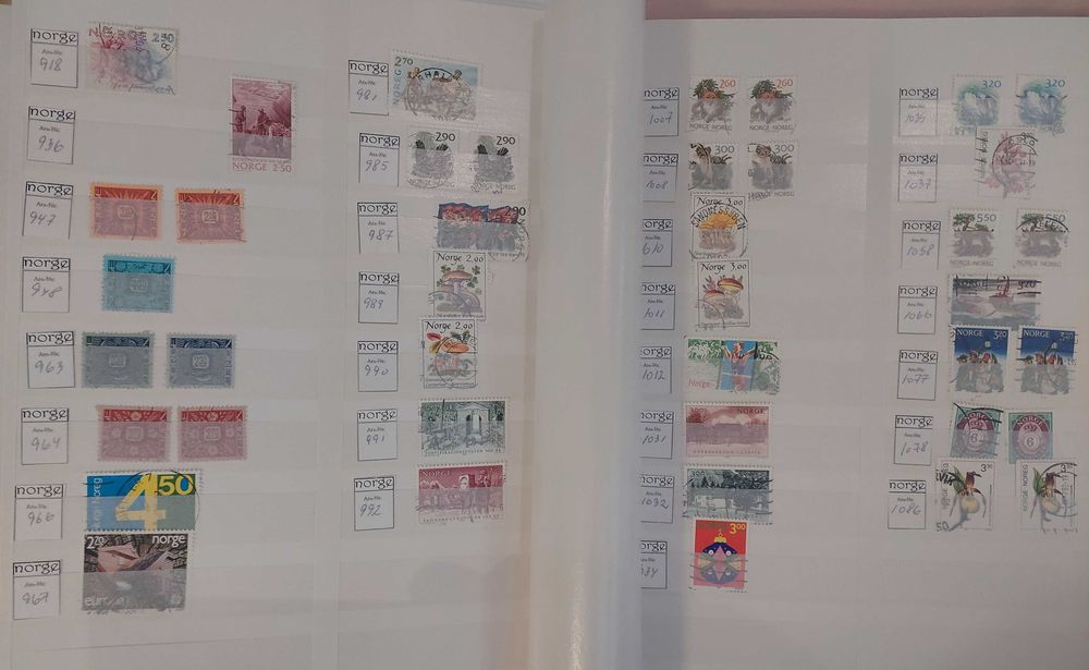 Clasor format A4 cu timbre straine Norvegia+Bonus