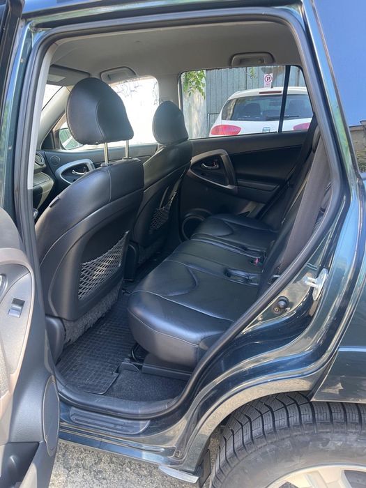 Vand Toyota Rav 4