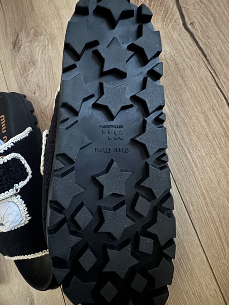 Miu Miu sandals - сандали