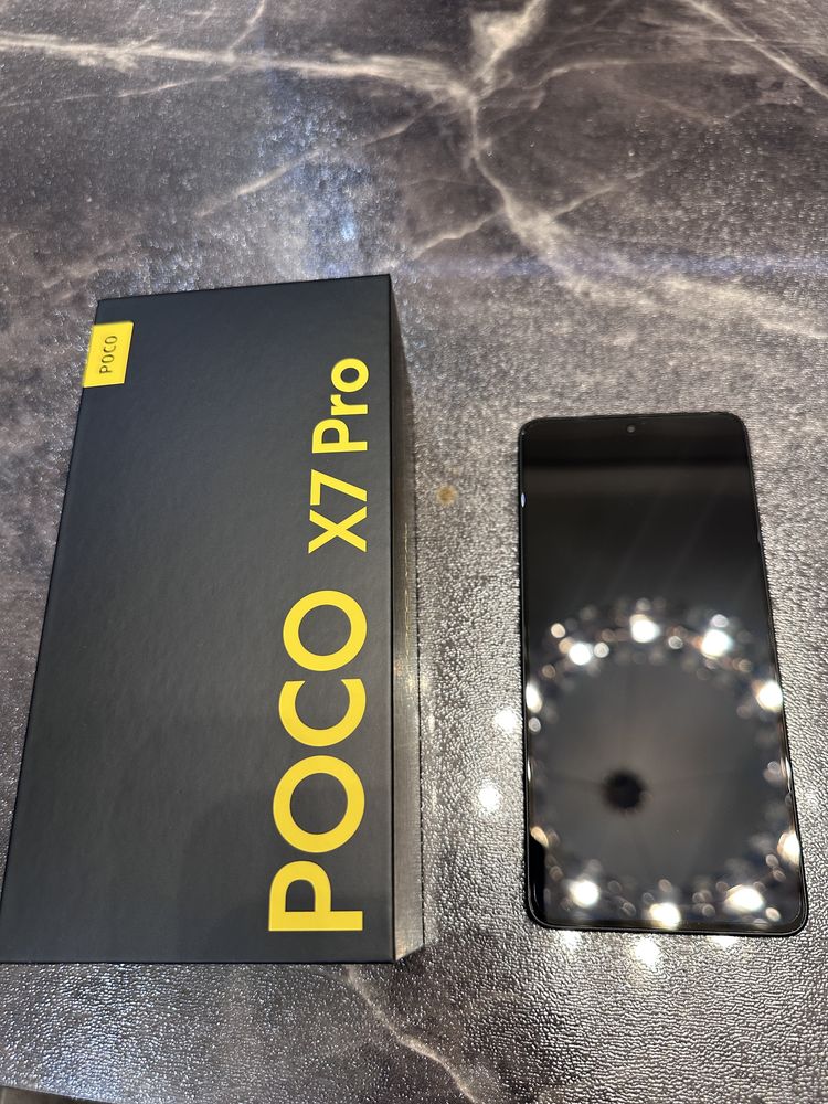Poco x7 pro 12/256 абсолютно новый.