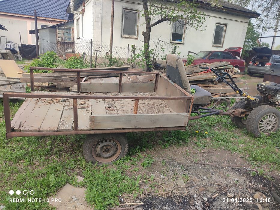 Продам мотоблок почти новый в хорошем состоянии с прицепом