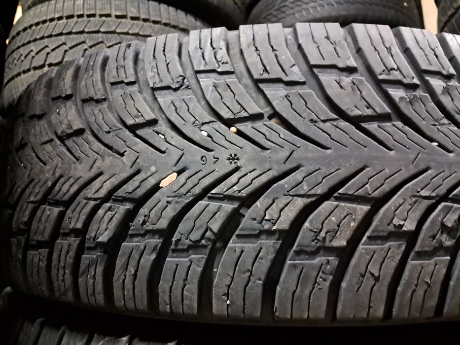 Anvelope second iarna 225 75 R16C Nokian 2022