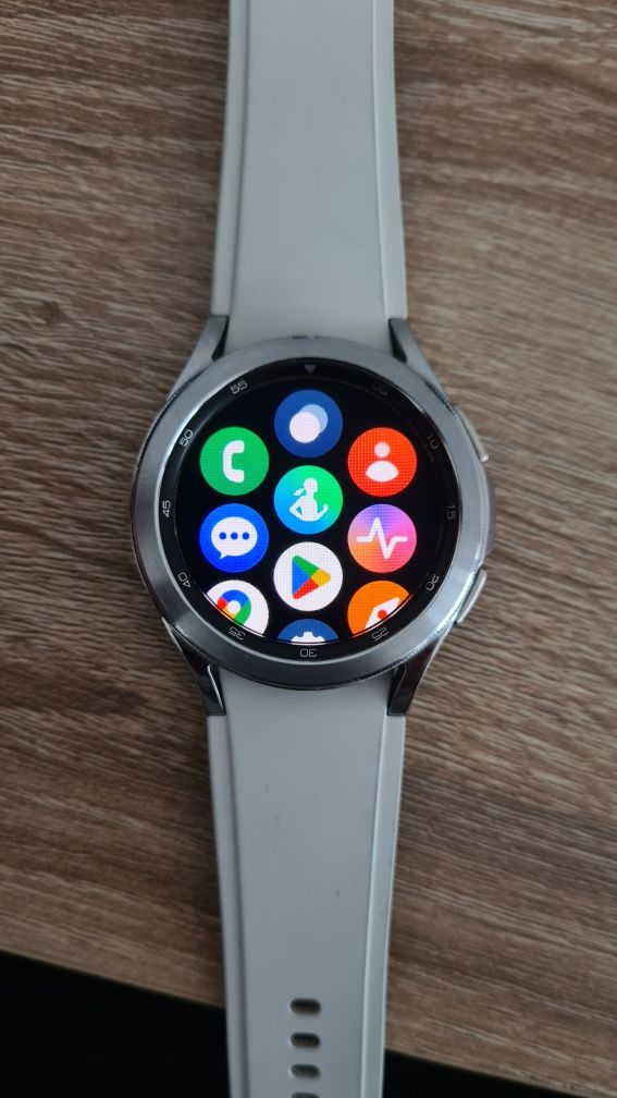 Samsung Galaxy Watch4 Classic 42mm