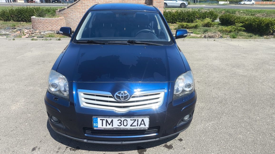 Toyota Avensis 2.0 benzină 170 mi km