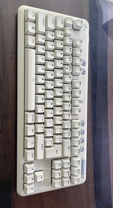 Tastatura gaming Logitech