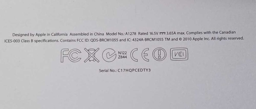 Laptop core i5 - Apple Macbook A1278 - functional,instalat