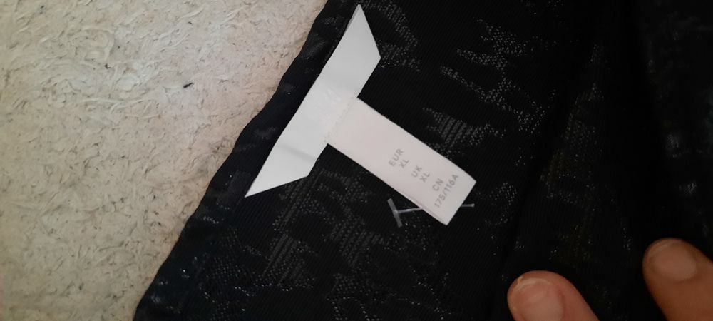 Top negru H&M mas XL