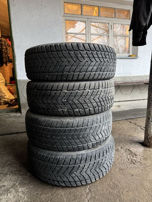 Продам Зимные шины