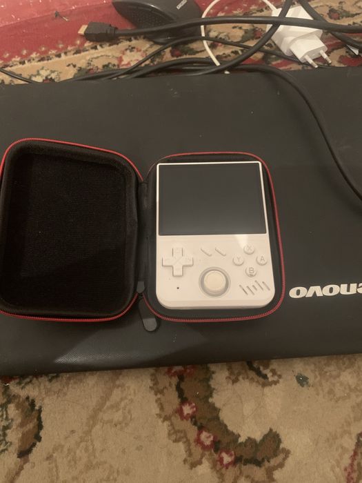 Портативная игровая приставка Mini Game Console (Retro Portable)