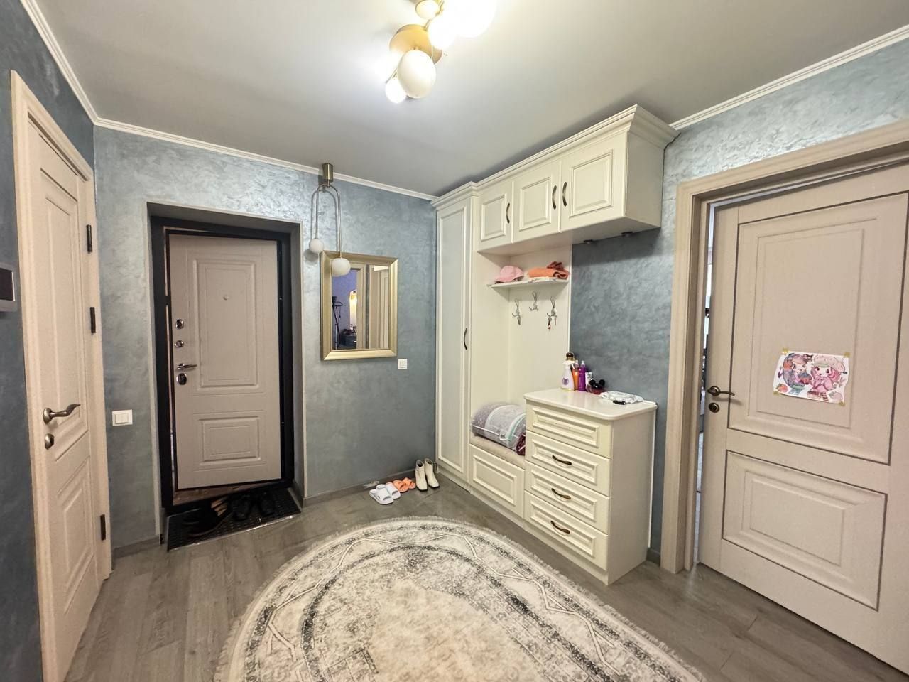Продается 3х ком квартира на Ракат махалля, ор-р:Московская пицца,65м²