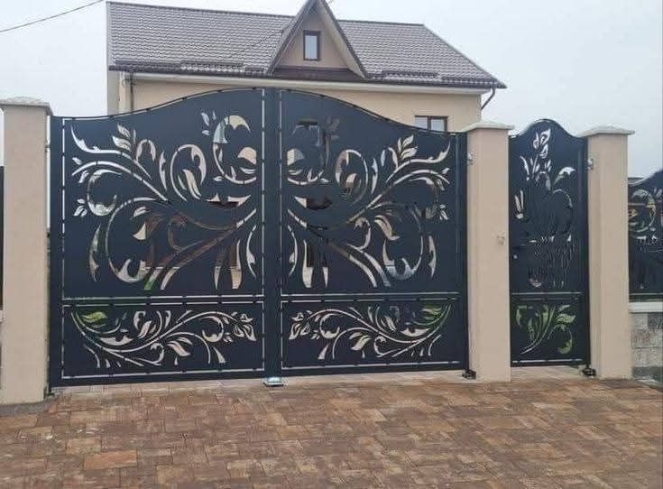 Porți și garduri din fier