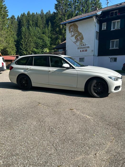 BMW Seria 318D XDrive 2015