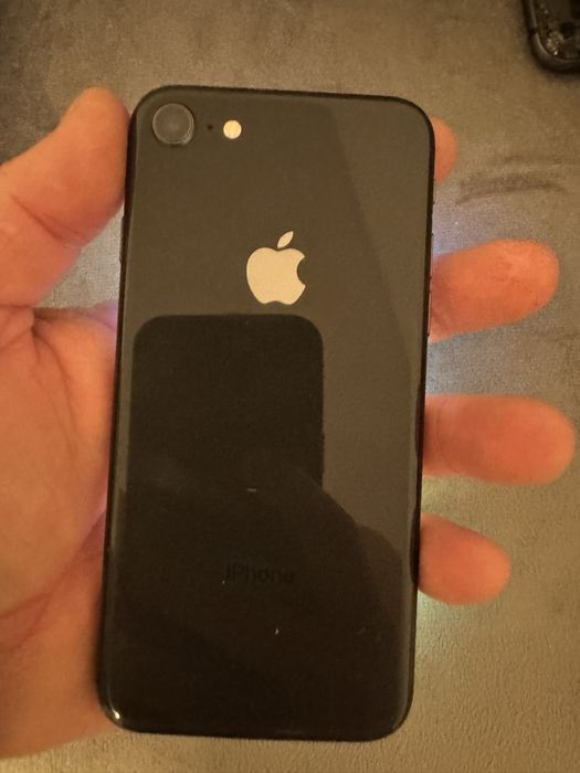 Iphone 8 64gb,baterie 97%