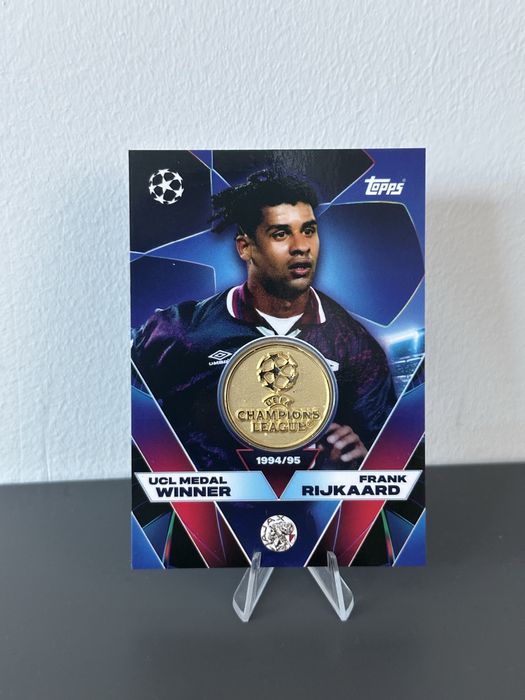 Cartonas Relic Frank Rijkaard Ajax Amsterdam Topps UCL 2025/2026