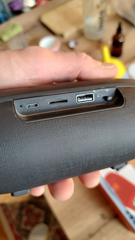 Ieftin! Boxa portabila cu Bluetooth