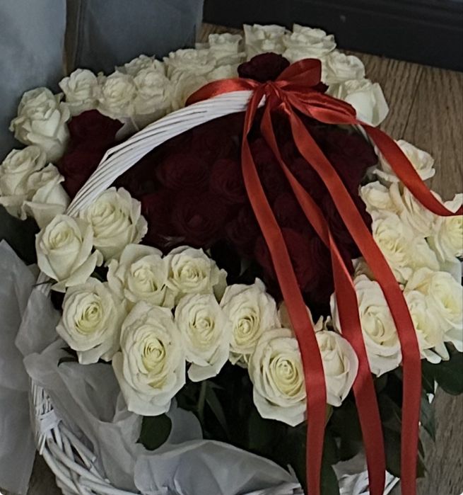 продается красивый букет