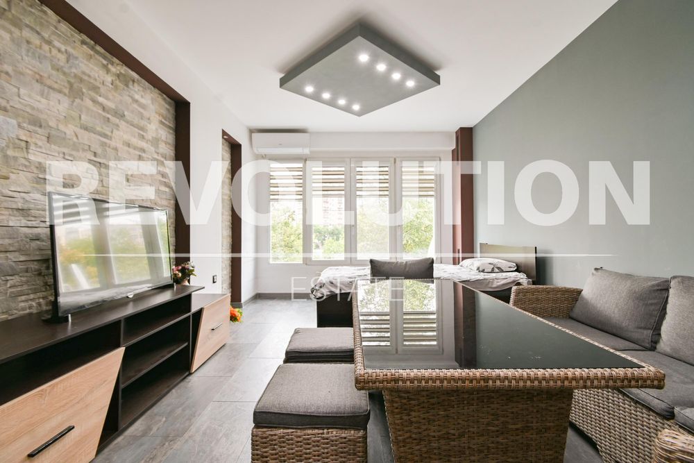 Едностаен апартамент в ж.к. Люлин 4