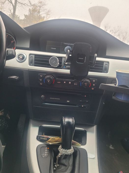 Bmw e90 320D -automat