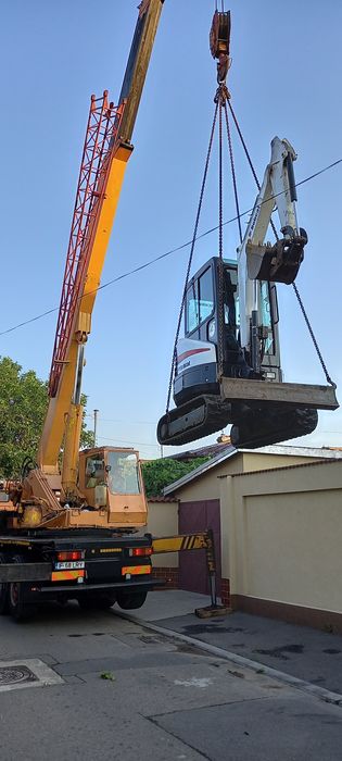 Inchiriez Bobcat miniincarcator- miniexcavator- buldoexcavator compact