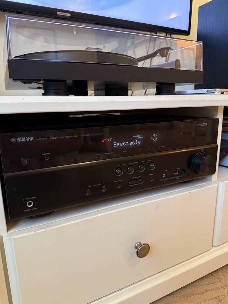 Yamaha HTR-3071 ресивър с Bluetooth