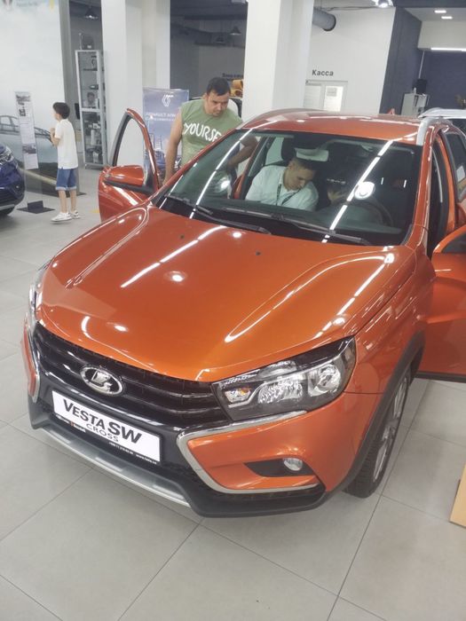 LADA Vesta KROSS SW 2022 года. Почти новая