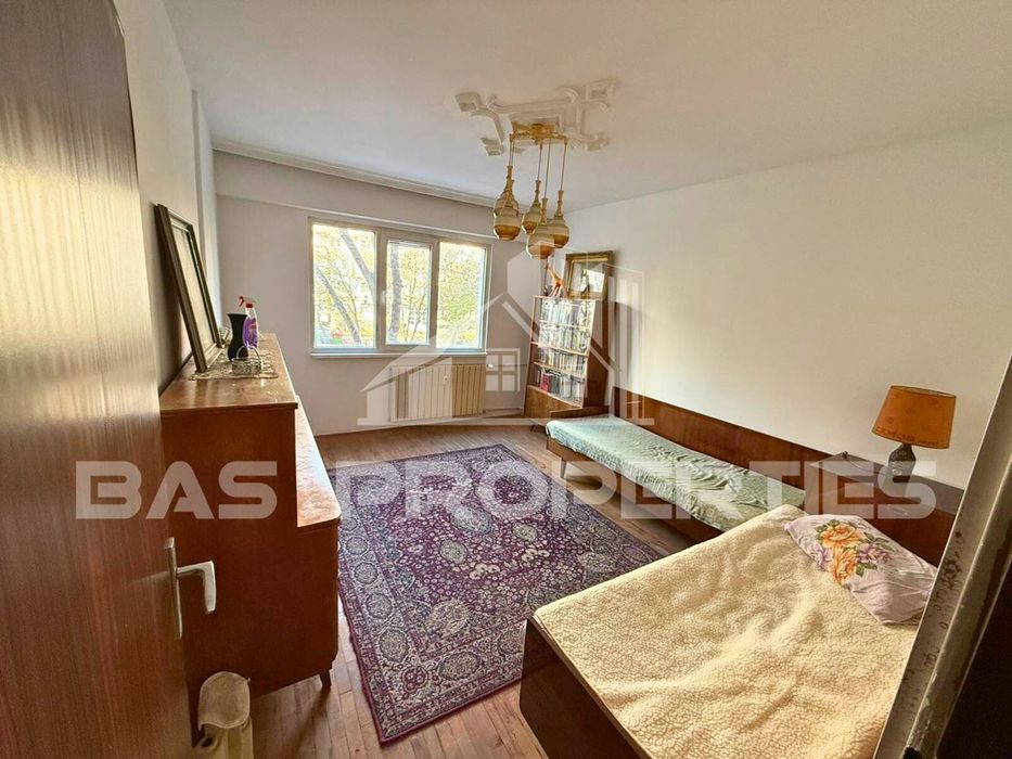 Продава се Тристаен апартамент в София, Красна поляна 3 - 84 кв.м за 2000 €/кв.м - Снимка #6