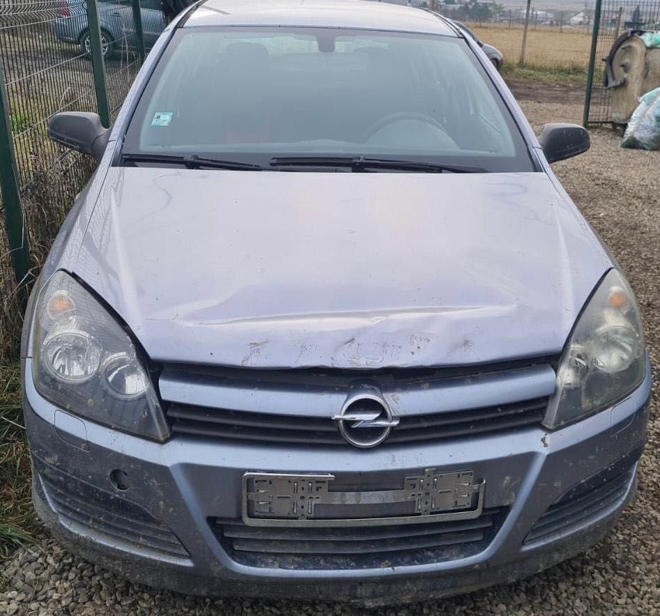 Dezmembrări Opel Astra H 2005, 1.7